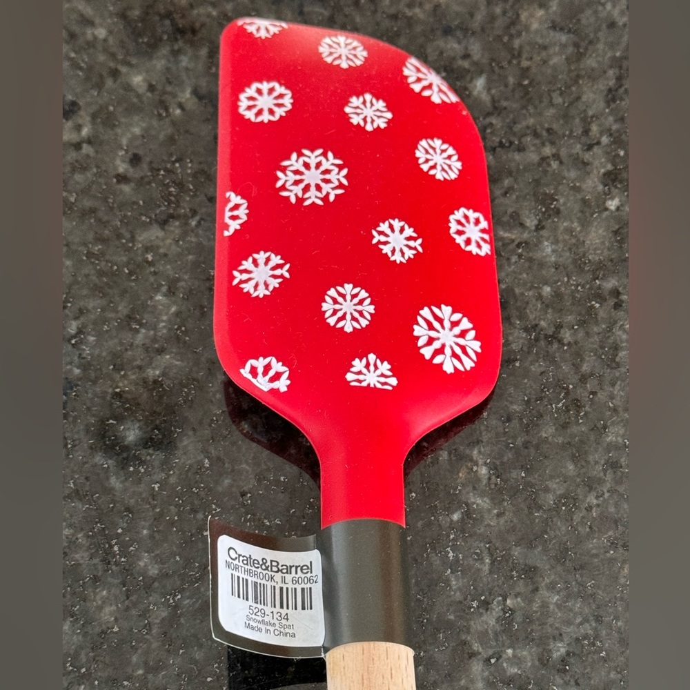 New Crate and Barrel Snowflake Red Silicone Spatula